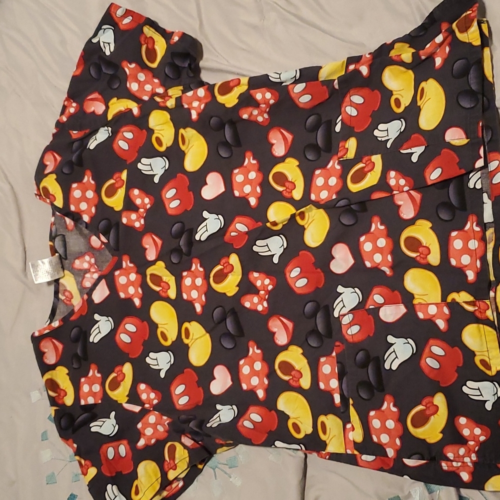 Scrub Top